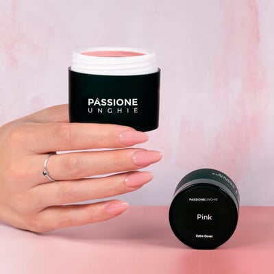 unghie color naturale gel